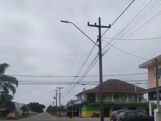 Imagem 13: Casa com 2 Dormitórios À Venda com 50M² por R$ 220.000,00 no Bairro Coroados