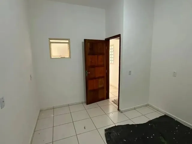 Imagem 3: Casa para Alugar com 2 Quartos no Cpa