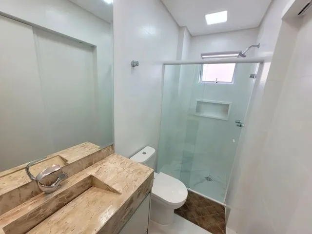 Imagem 8: Apartamento com 3 Quartos À Venda por R$ 2000000.00, 120.00 M2 - Centro - Guaratuba/Pr