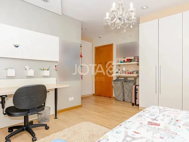 Imagem 3: Apartamento no Ecoville com 3 Suítes e 2 Vagas Apartamento com 3 Suítes no Ecoville - J8