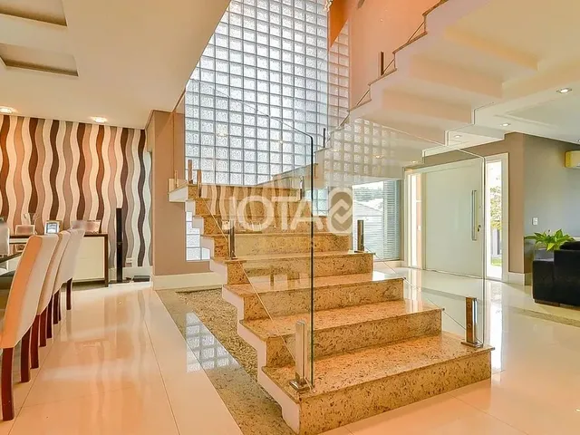 Imagem 2: Casa em Condomínio com 4 Quartos no Ecoville Casa em Condomínio com 4 Quartos No