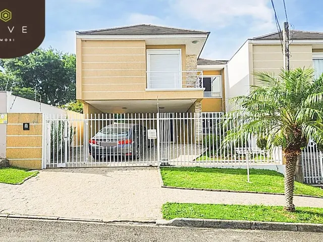 Imagem: Casa de Alto Padrão, com 03 Quartos, 01