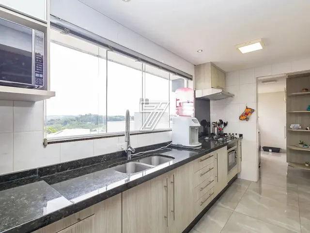 Imagem 2: Casa em Condominio a Venda com 268M2 Privativos com 4 Quartos no São Braz - Curitiba - Pr