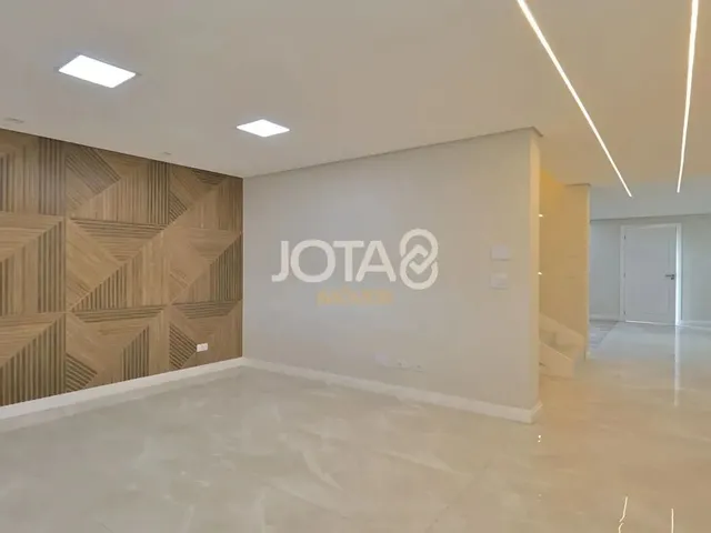 Imagem 15: 3 Quartos Uma Suíte. Estar e Jantar. Amplo Terreno. 3 Quartos Uma Suíte. Estar e Jantar