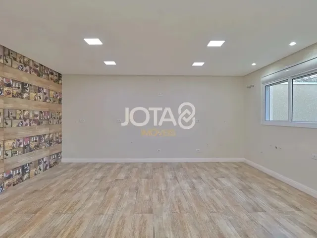 Imagem 16: 3 Quartos Uma Suíte. Estar e Jantar. Amplo Terreno. 3 Quartos Uma Suíte. Estar e Jantar