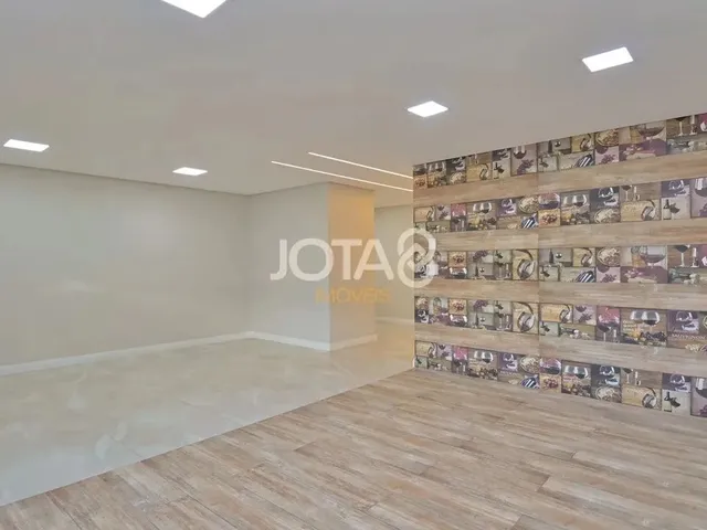 Imagem 14: 3 Quartos Uma Suíte. Estar e Jantar. Amplo Terreno. 3 Quartos Uma Suíte. Estar e Jantar