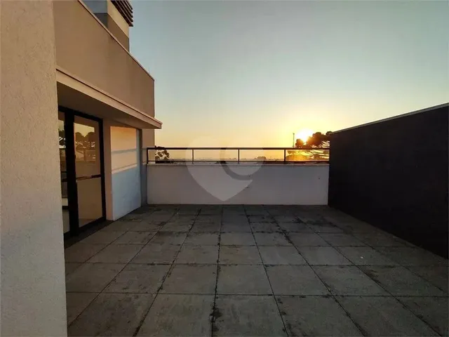 Imagem 10: Duplex para Venda Possui 185 Metros Quadrados com 3 Quartos em Santo Inácio - Curitiba
