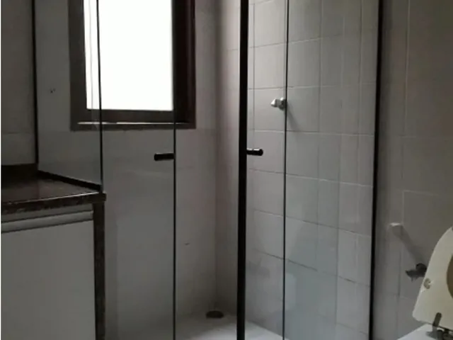 Imagem 6: Casa Localizada no Poço - 400M² - 05 Qts / 02 Suítes - 02 Vagas de Garagem - Jardim