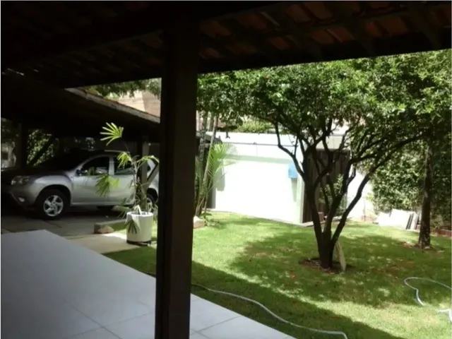 Imagem 5: Casa Localizada no Poço - 400M² - 05 Qts / 02 Suítes - 02 Vagas de Garagem - Jardim