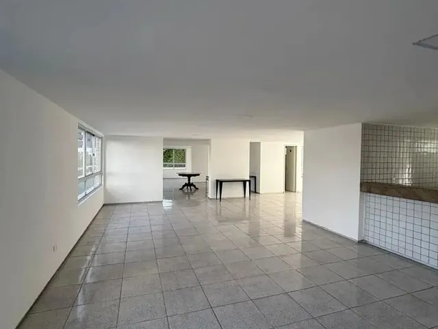 Imagem 11: Apartamento de 180 M2, com 4 Quartos, 2 Suítes, Academia nos Aflitos - Recife - Pe