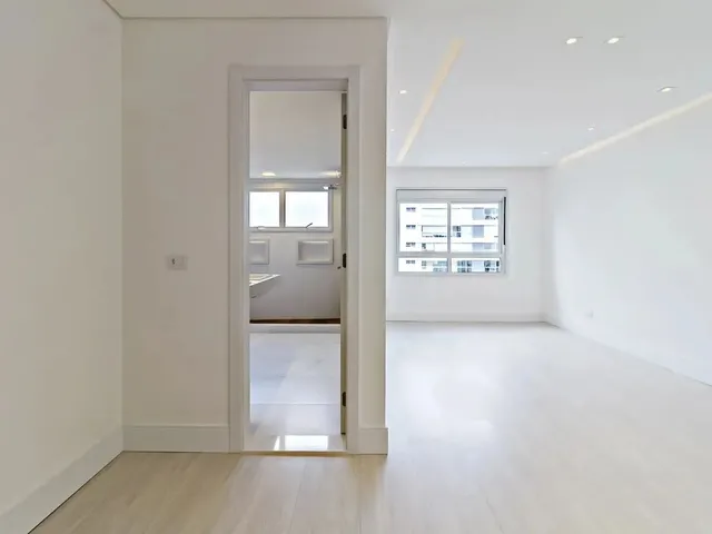 Imagem 9: Água Verde, Apto Ed. Quartier, 188,78M² Privativos, 4 Quartos, 2 Suítes, 3 Vagas, À
