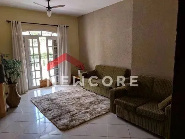 Imagem 2: Casa em Rua Pedro Koschla - Campo Comprido - Curitiba/Pr