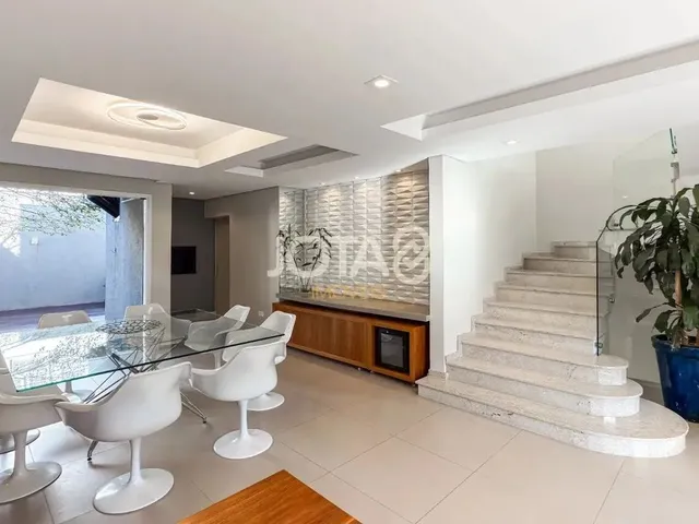 Imagem 9: Casa Ensolarada com 3 Suítes em Condomínio Casa Ensolarada com 3 Suítes em Condomínio