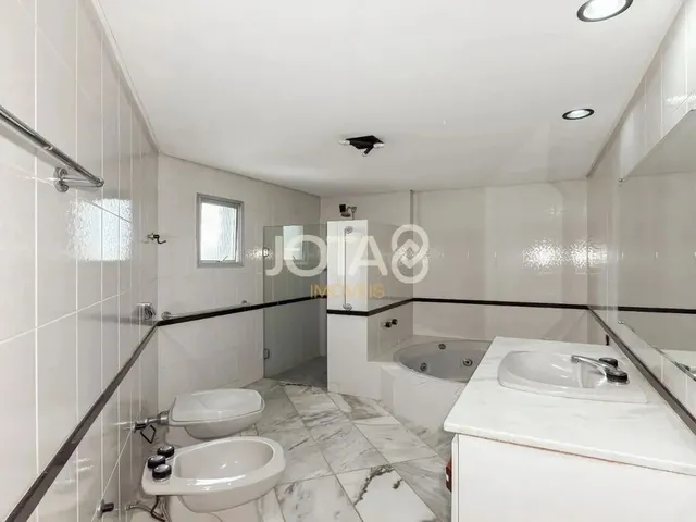 Imagem 10: Água Verde 158M² - Invista no Endereço. Transforme o Espaço. Invista no Que É Raro