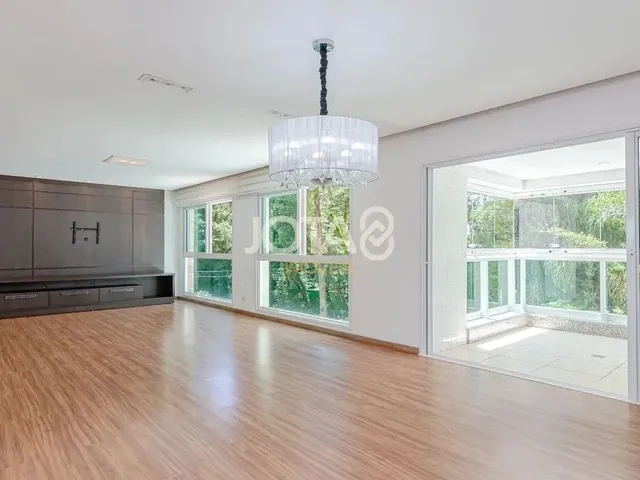 Imagem: Apartamento com 3 Suítes e 3 Vagas no Ecoville