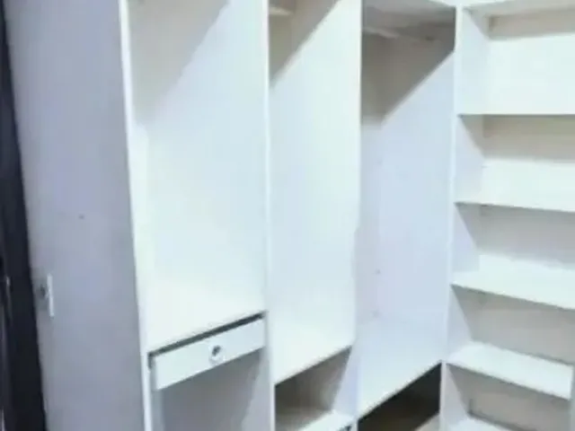 Imagem 13: Apartamento para Venda em Curitiba, Água Verde, 4 Dormitórios, 2 Suítes, 3 Banheiros