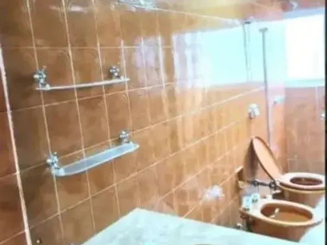 Imagem 16: Apartamento para Venda em Curitiba, Água Verde, 4 Dormitórios, 2 Suítes, 3 Banheiros