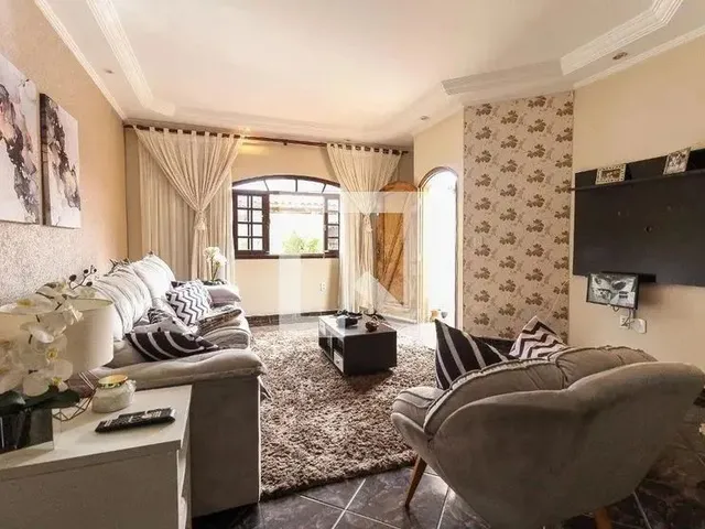 Imagem: Casa À Venda - Itaquera, 4 Quartos, 317