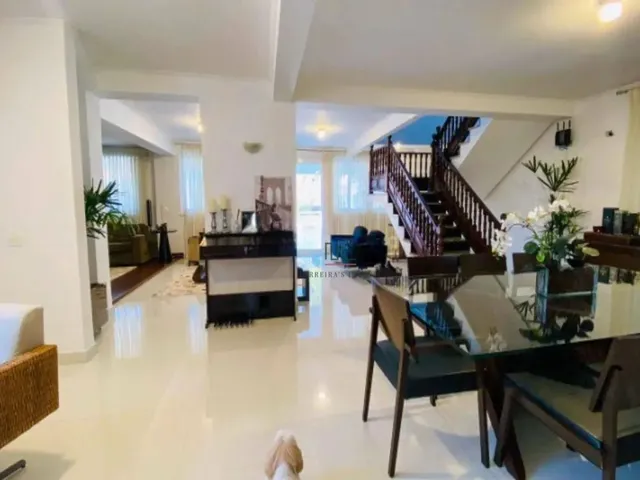 Imagem: A casa possui 5 Dormitórios, 5 Suítes, 5 Banheiros, 5