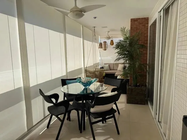 Imagem: Lindo Apartamento de 4 Quartos na Praia