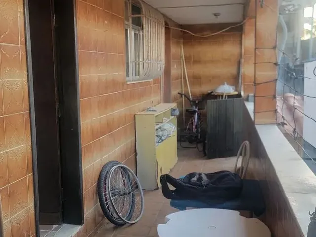 Imagem: A casa possui 2 Dormitórios, 2 Banheiros, 80m² de Área e