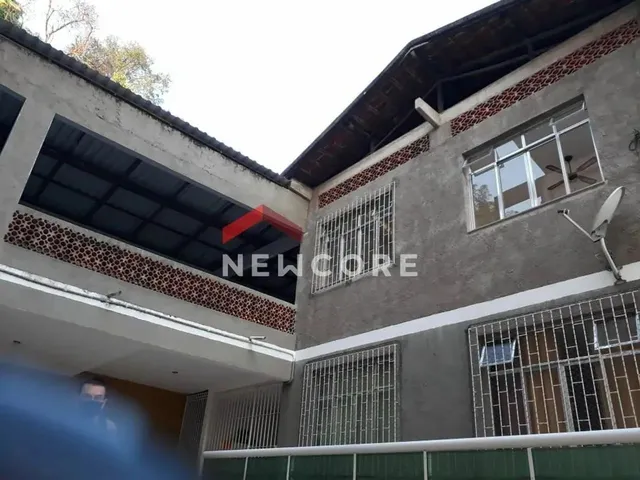 Imagem: Casa em Travessa Doutor Mário Viana - santa