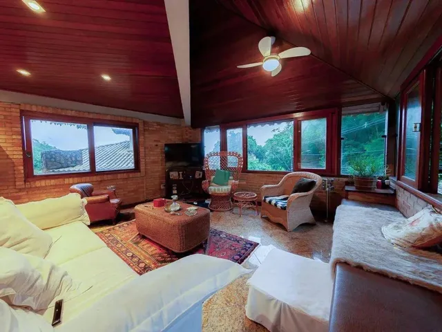 Imagem 13: Casa com 4 Dormitórios À Venda, 350 M² por R$ 2.500.000,00 - Itacoatiara - Niterói/Rj