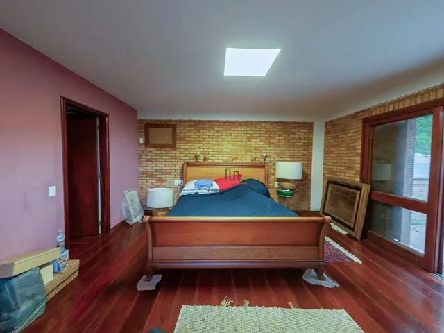 Imagem 2: Casa com 4 Dormitórios À Venda, 350 M² por R$ 2.500.000,00 - Itacoatiara - Niterói/Rj