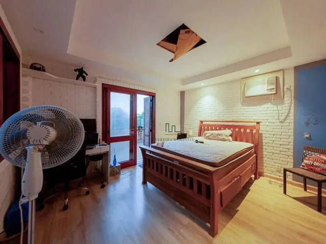 Imagem 5: Casa com 4 Dormitórios À Venda, 350 M² por R$ 2.500.000,00 - Itacoatiara - Niterói/Rj