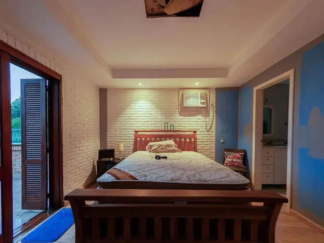 Imagem 11: Casa com 4 Dormitórios À Venda, 350 M² por R$ 2.500.000,00 - Itacoatiara - Niterói/Rj