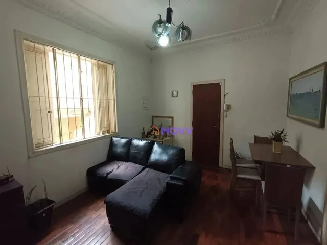 Imagem: Apartamento com 2 Dormitórios À Venda