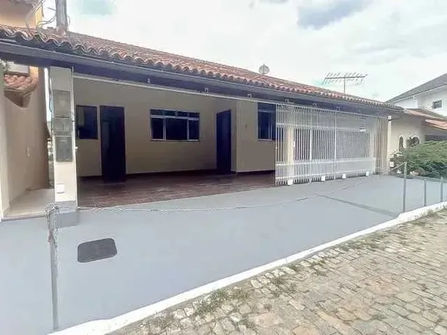 Imagem: Vendo Casa 600 M² com 5 Quartos em Badu