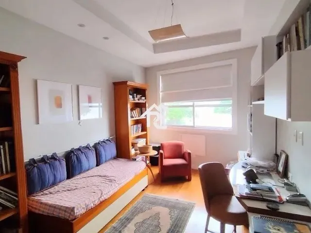 Imagem: Apartamento com 3 Quartos À Venda, 155