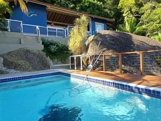 Imagem: Casa com 3 Dormitórios À Venda, 400 M²