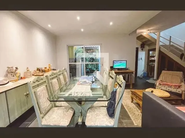 Imagem: Casa À Venda - Água Fria, 3 Quartos, 240