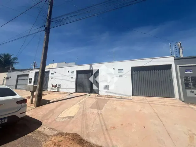Imagem: Casa com 2 Dormitórios À Venda, 75 M²
