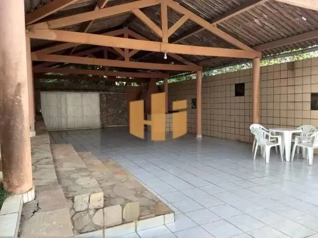 Imagem 6: Casa Espaçosa com Área de Lazer Completa em Carpina