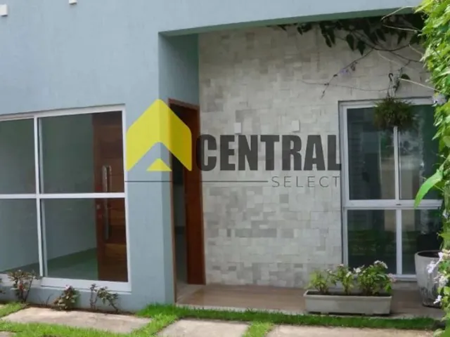 Imagem: A casa possui 3 Dormitórios, 3 Suítes, 3 Banheiros, 2
