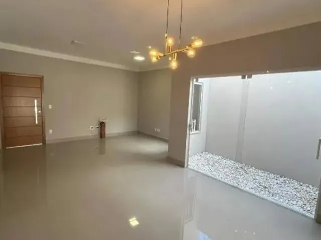 Imagem: Casa com Piscina Plano Diretor Sul