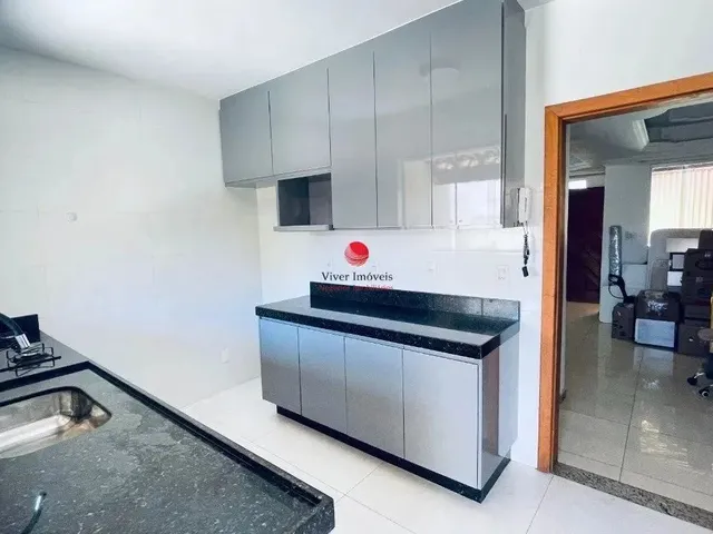Imagem 13: Casa com 3 Quartos, 3 Vagas, 220M² de Área Construída, Bairro santa Amélia, Belo