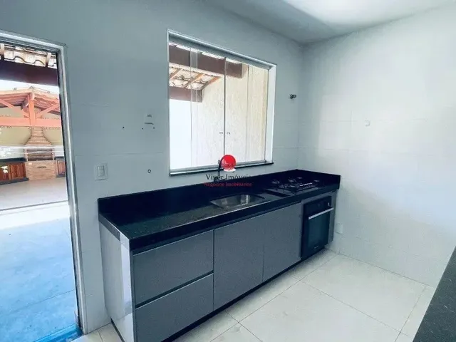 Imagem 4: Casa com 3 Quartos, 3 Vagas, 220M² de Área Construída, Bairro santa Amélia, Belo