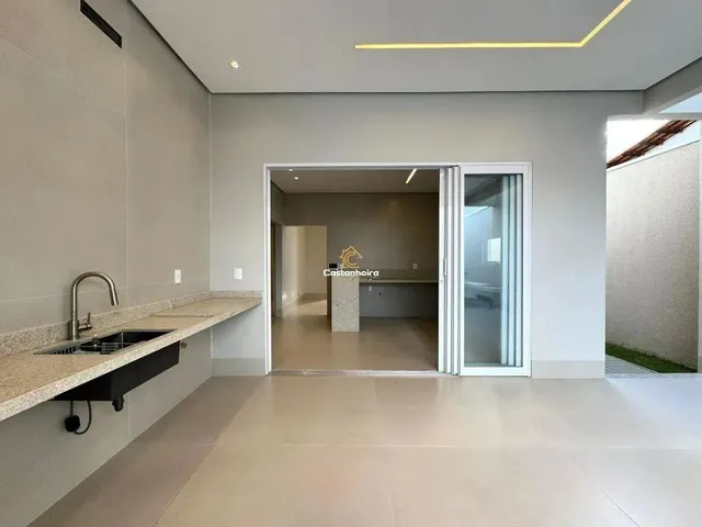 Imagem 6: Casa Nova - 03 Suítes Sendo 01 Suíte Master com Closet - Plano Diretor Norte