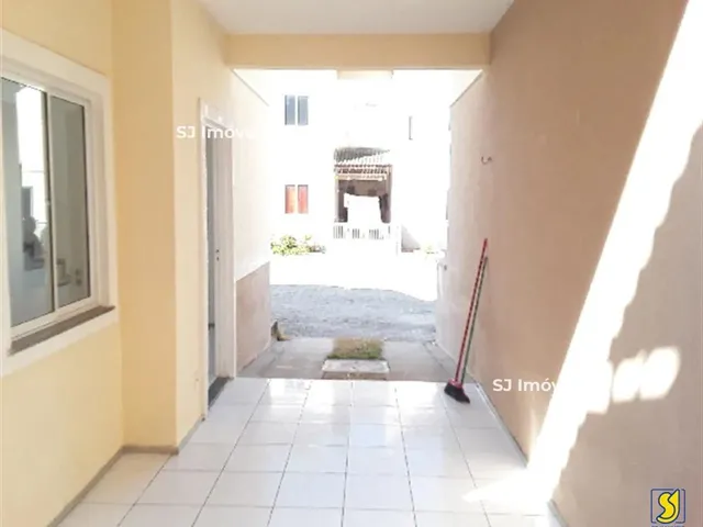 Imagem 12: Casa Duplex com Suíte em Condomínio com Lazer no José Walter