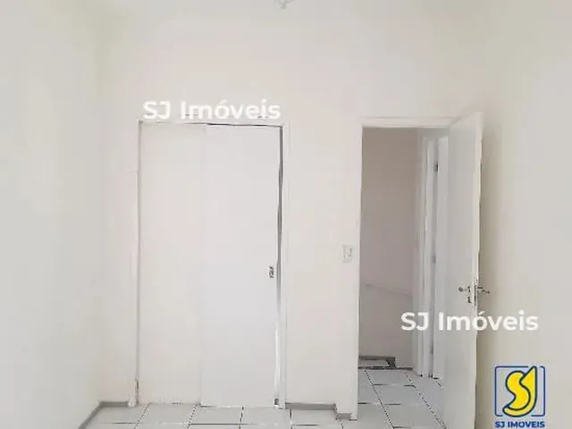 Imagem 4: Casa Duplex com Suíte em Condomínio com Lazer no José Walter