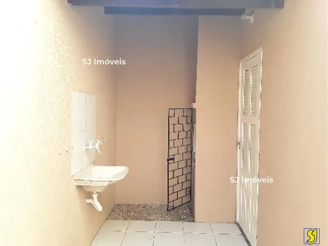 Imagem 11: Casa Duplex com Suíte em Condomínio com Lazer no José Walter