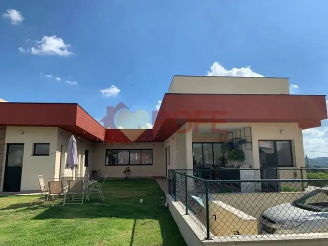 Imagem: Casa com 6 Dormitórios À Venda, 177 M²