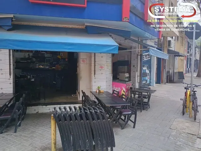 Imagem: Linda Lanchonete de Esquina na Zona Oeste