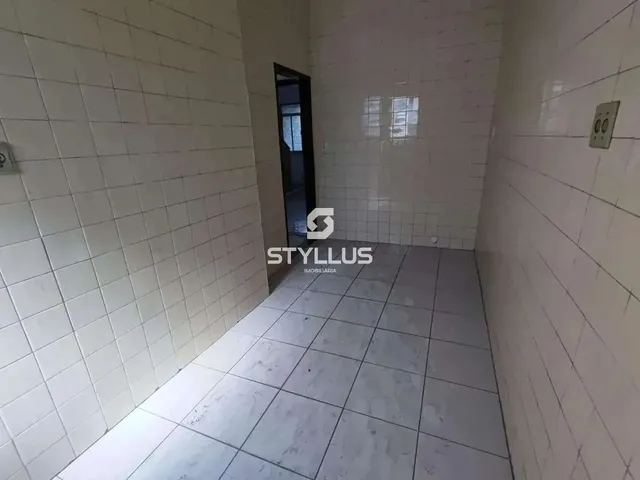 Imagem 9: Casa Triplex Exclusiva e Espaçosa no Méier com Localização Privilegiada! M69N