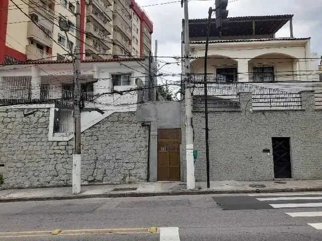 Imagem: Casa de Leilão em Engenho Novo / Rio de