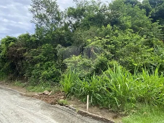 Imagem: Terreno À Venda em Caravelas - Rj